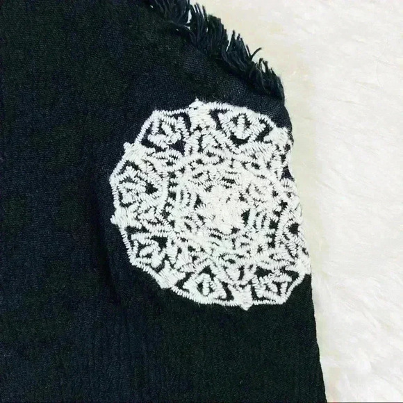 Altar’d State Rayon Embroider Pom Sleeveless Top - Picture 3 of 14